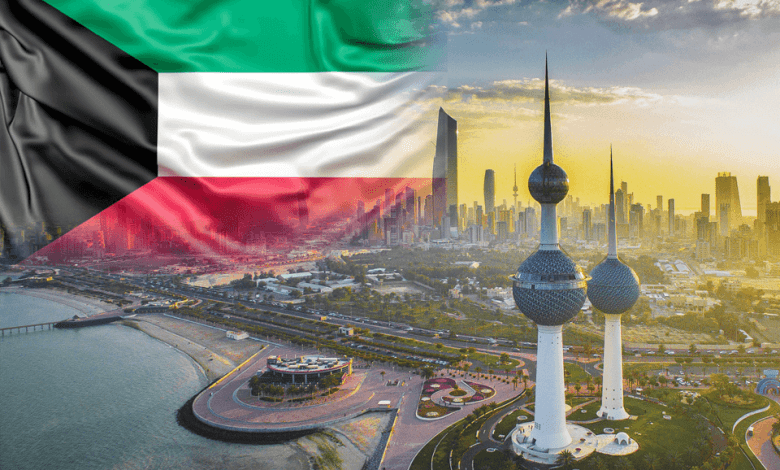 علم الكويت ومباني