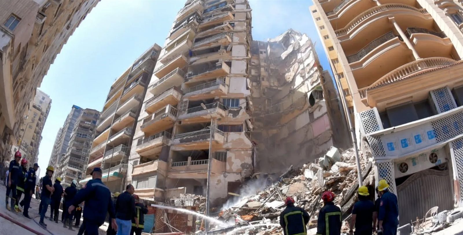انهيار مبنى اسكندرية