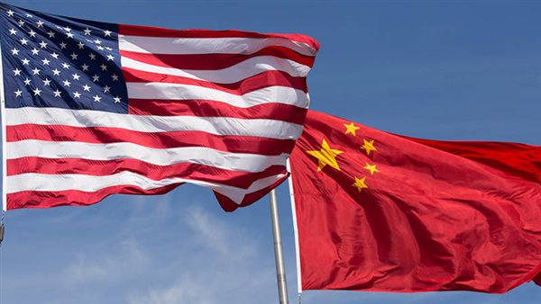 علم الصين وعلم امريكا